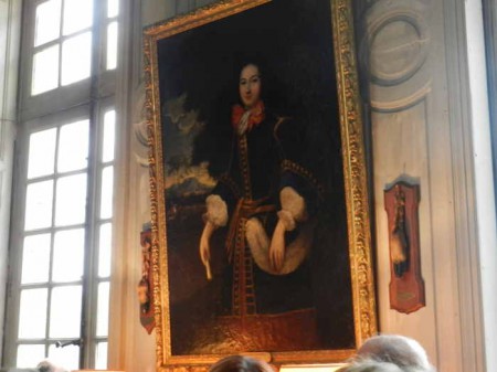 Portrait assez rare, une femme en tenue de vénerie.